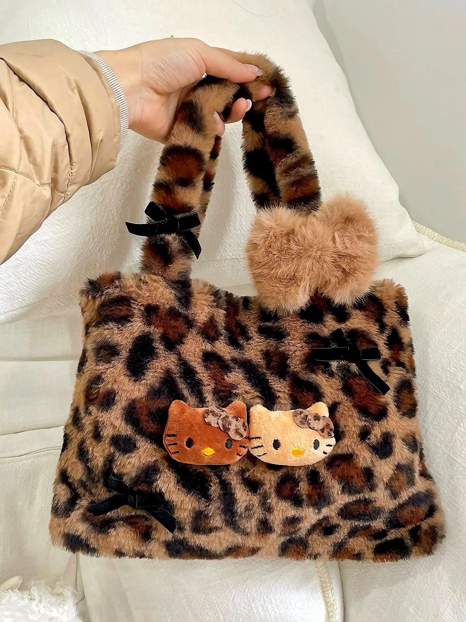 'Best Friend' Y2k Cheetah Prints Fluffy Handbag