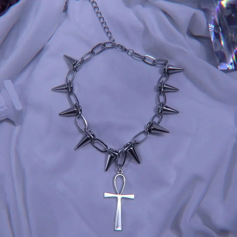 'Bornforthis' Dark Spiked Pendants Necklace