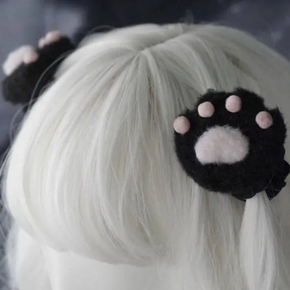 Brenda Dark Altgirls Cat Paws Hair Pins