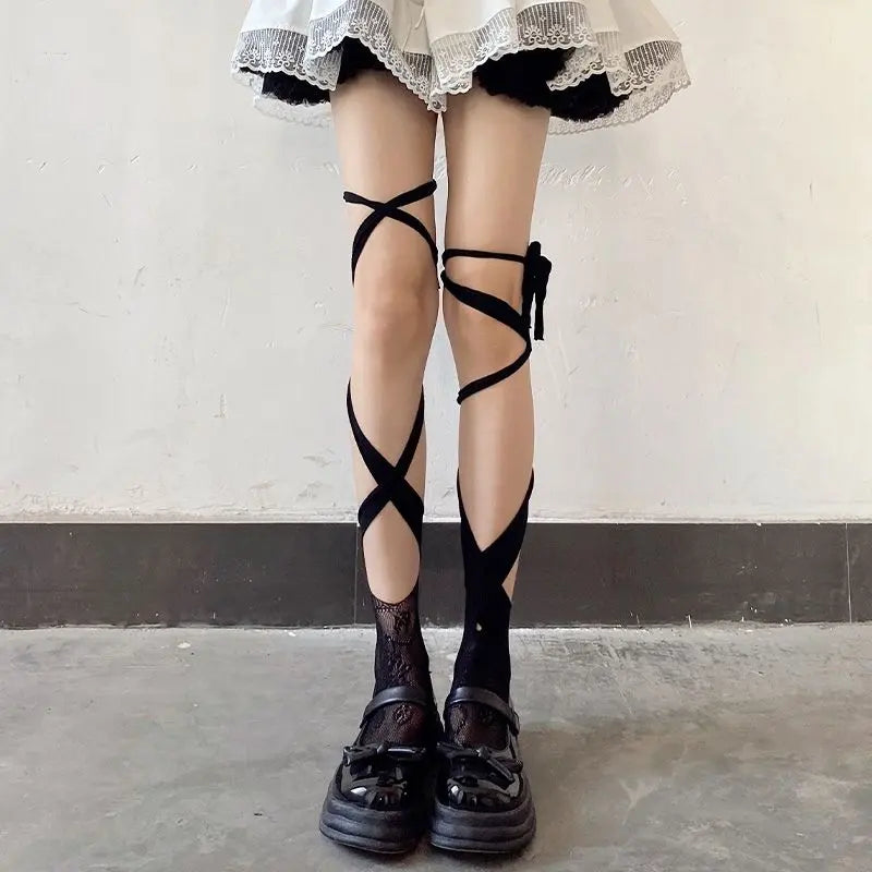 'Bunch' Lace Cross-straps Socks