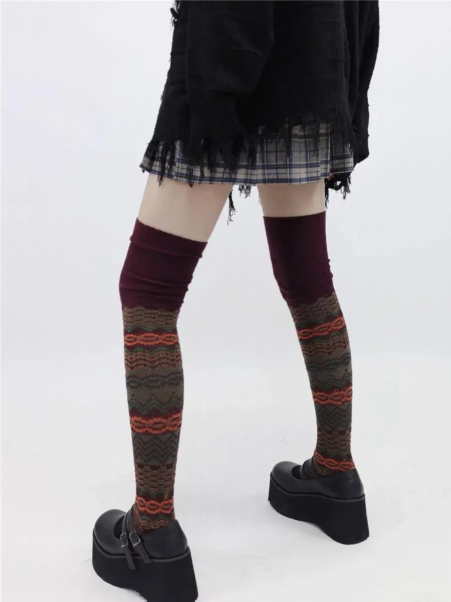 'Dim Lights' Grunge Striped Long Socks