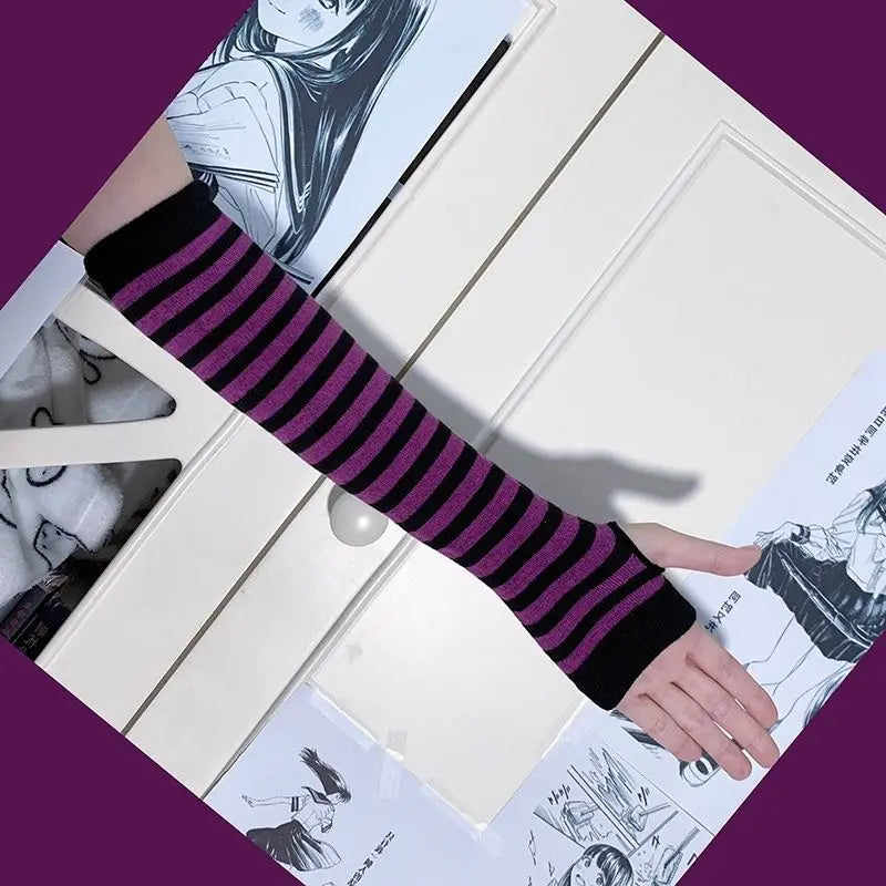 'Divide' Anime Striped Long Sleeves Gloves