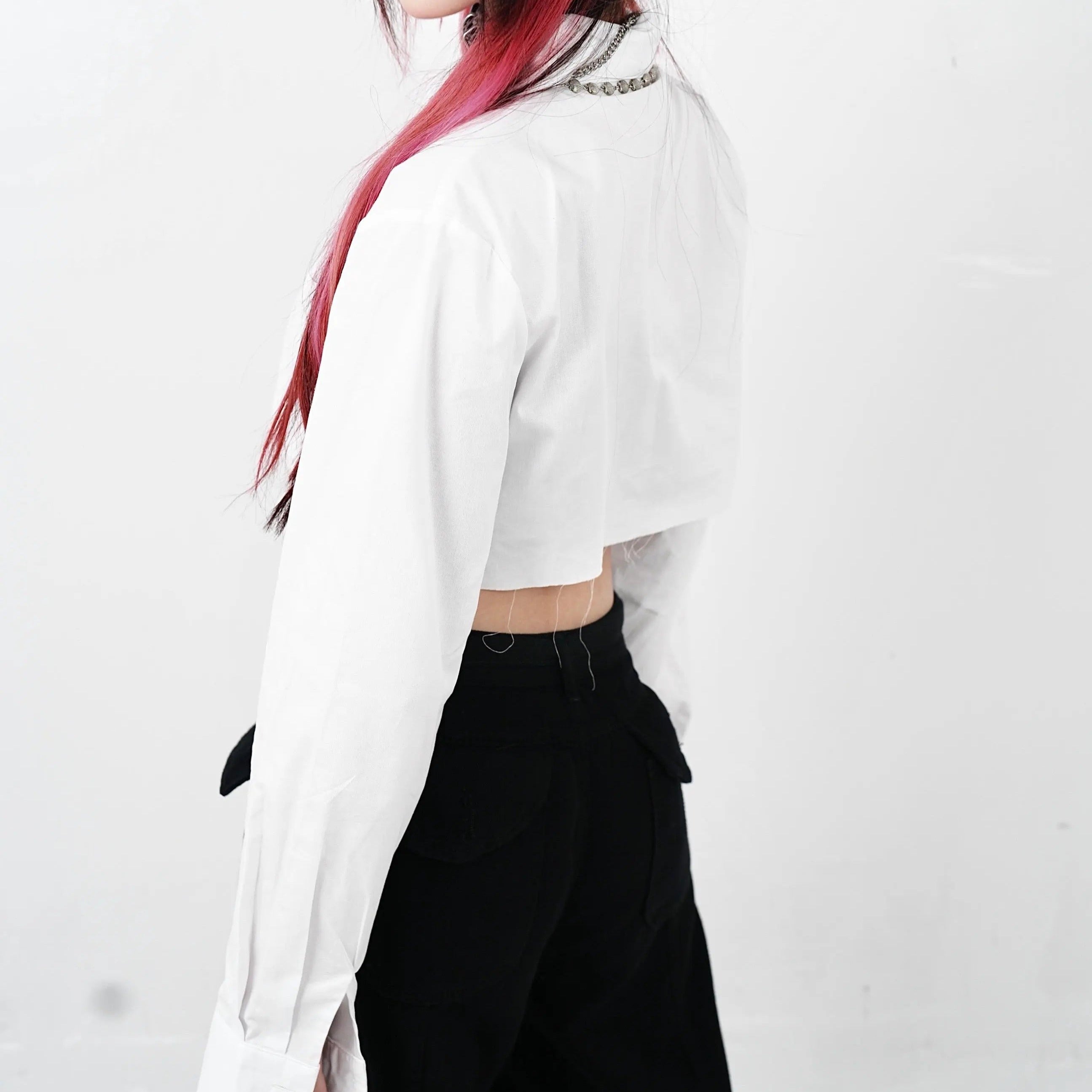 'Holyland' Dark Long Sleeves Irregular Crop Shirt