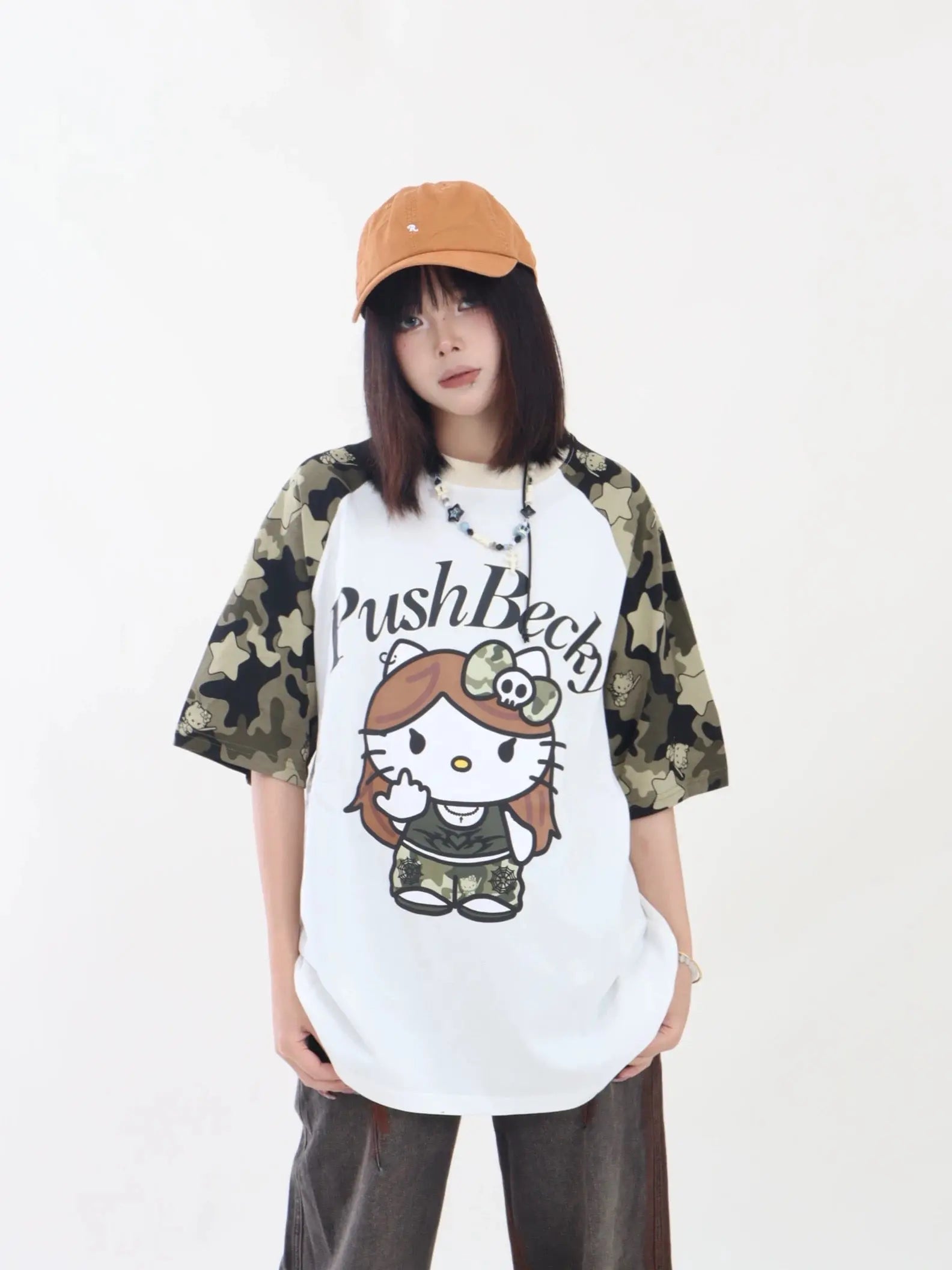 'Hot Kitty' Camouflage Kitty Prints Streetstyle T-shirts