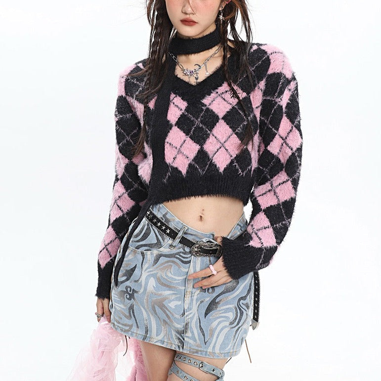 'Macaroon' Lozenge Black & Pink Color Contrast Sweater