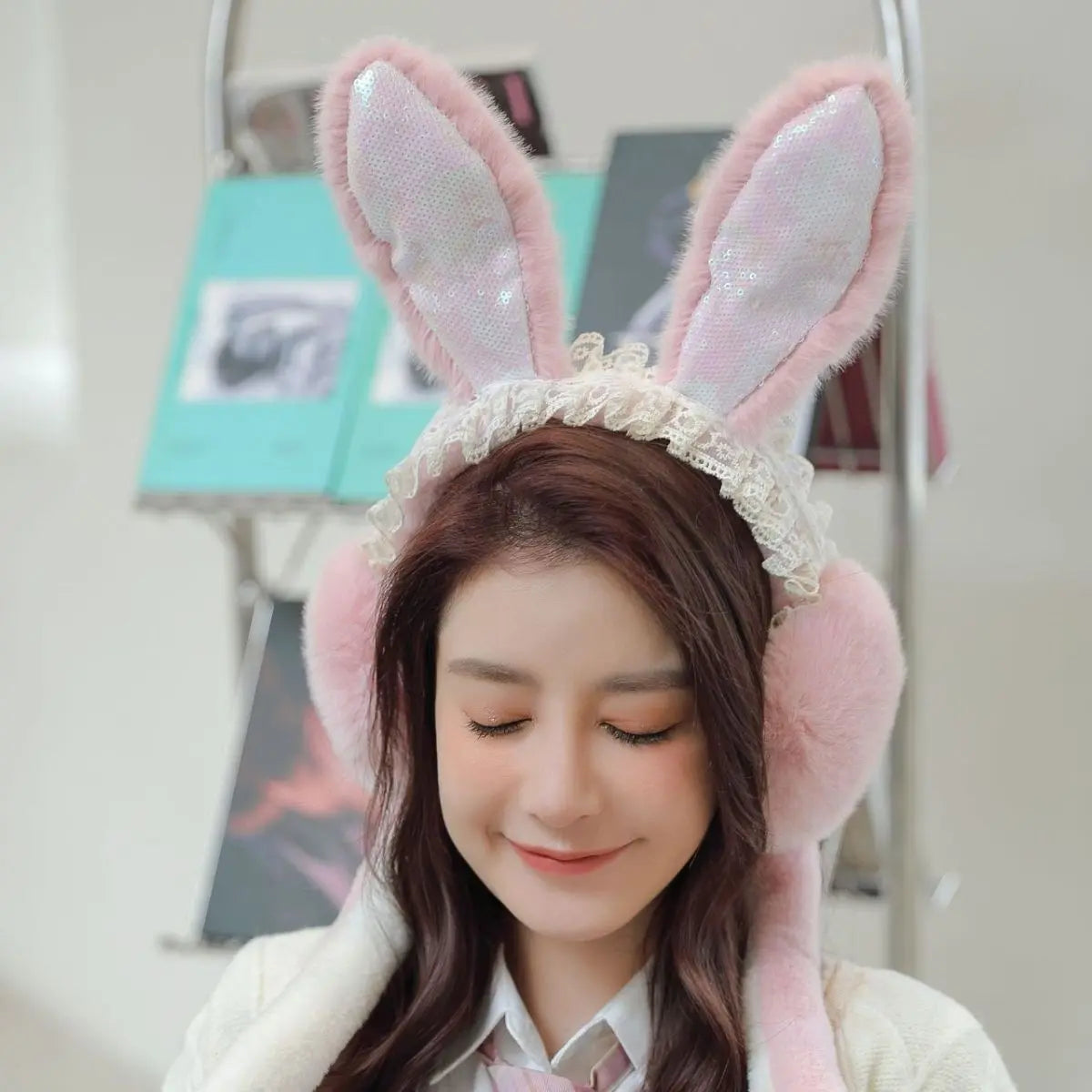 'McTwisp' Bunny Lace Moving Ear Earmuffs