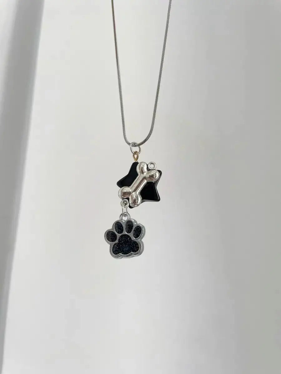 'Paw Paw' Kawaii Cat Paws Necklace