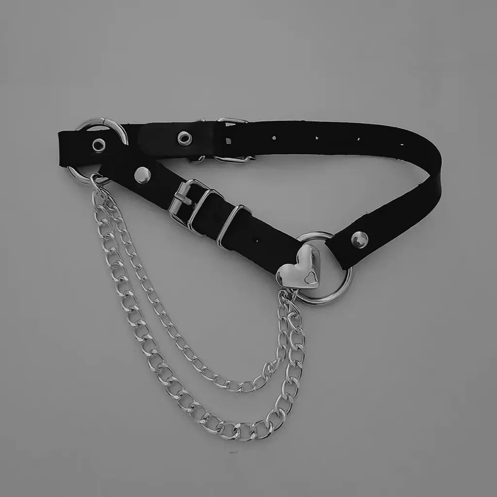 'Rosalia' Punk Metal Heart Shape Buckle Choker