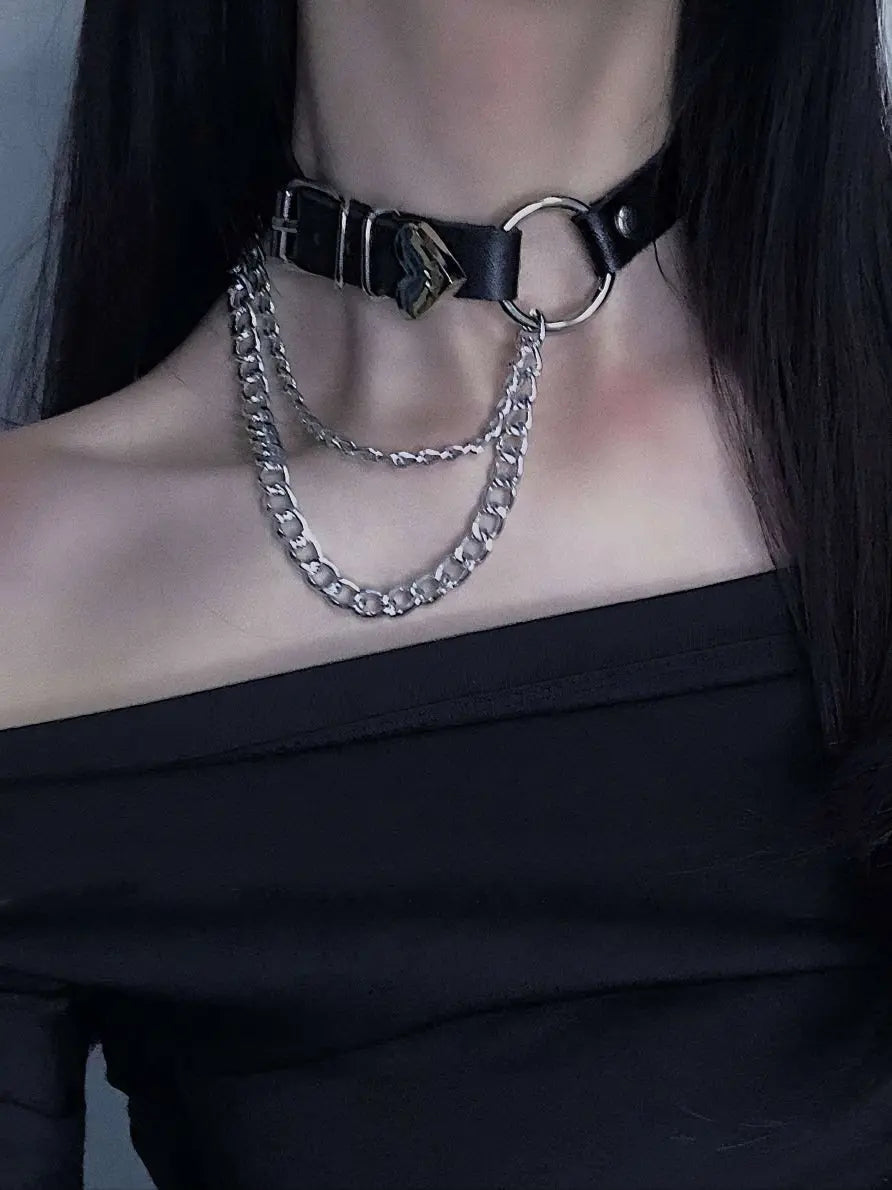 'Rosalia' Punk Metal Heart Shape Buckle Choker