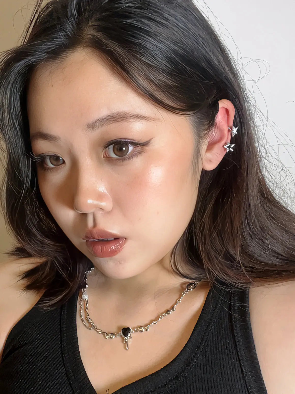 'Dear Star' Y2k Harajuku Grunge Rhinestone Ear Cuff