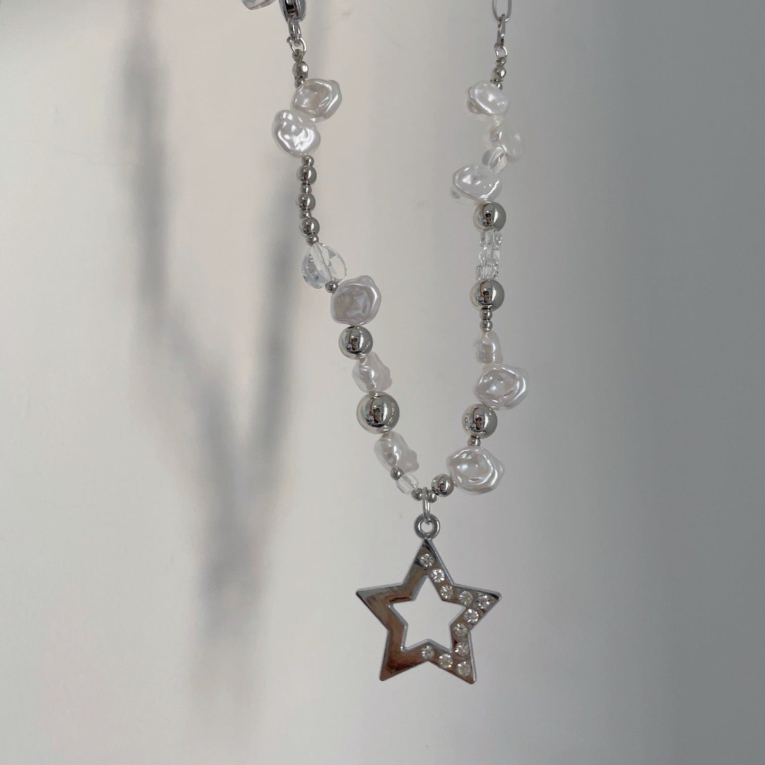 'Summer Bummer' Y2k Star & Pearl Beads Necklace