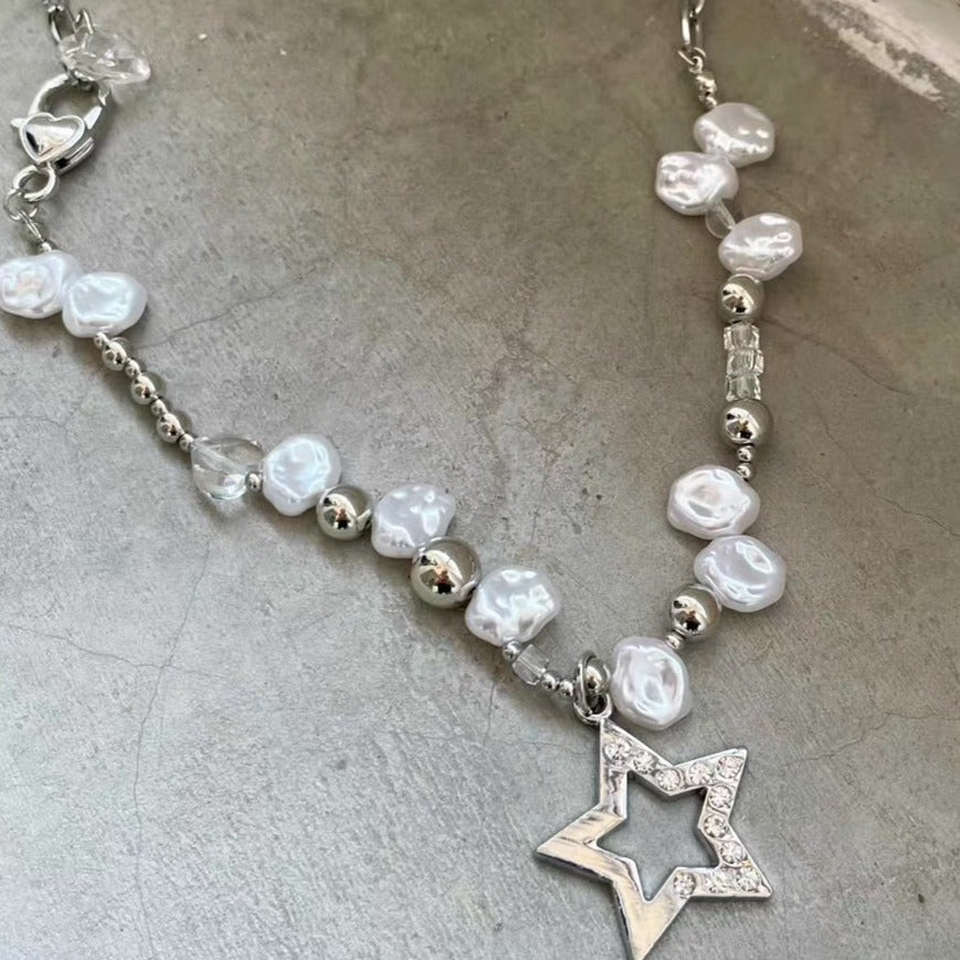 'Summer Bummer' Y2k Star & Pearl Beads Necklace