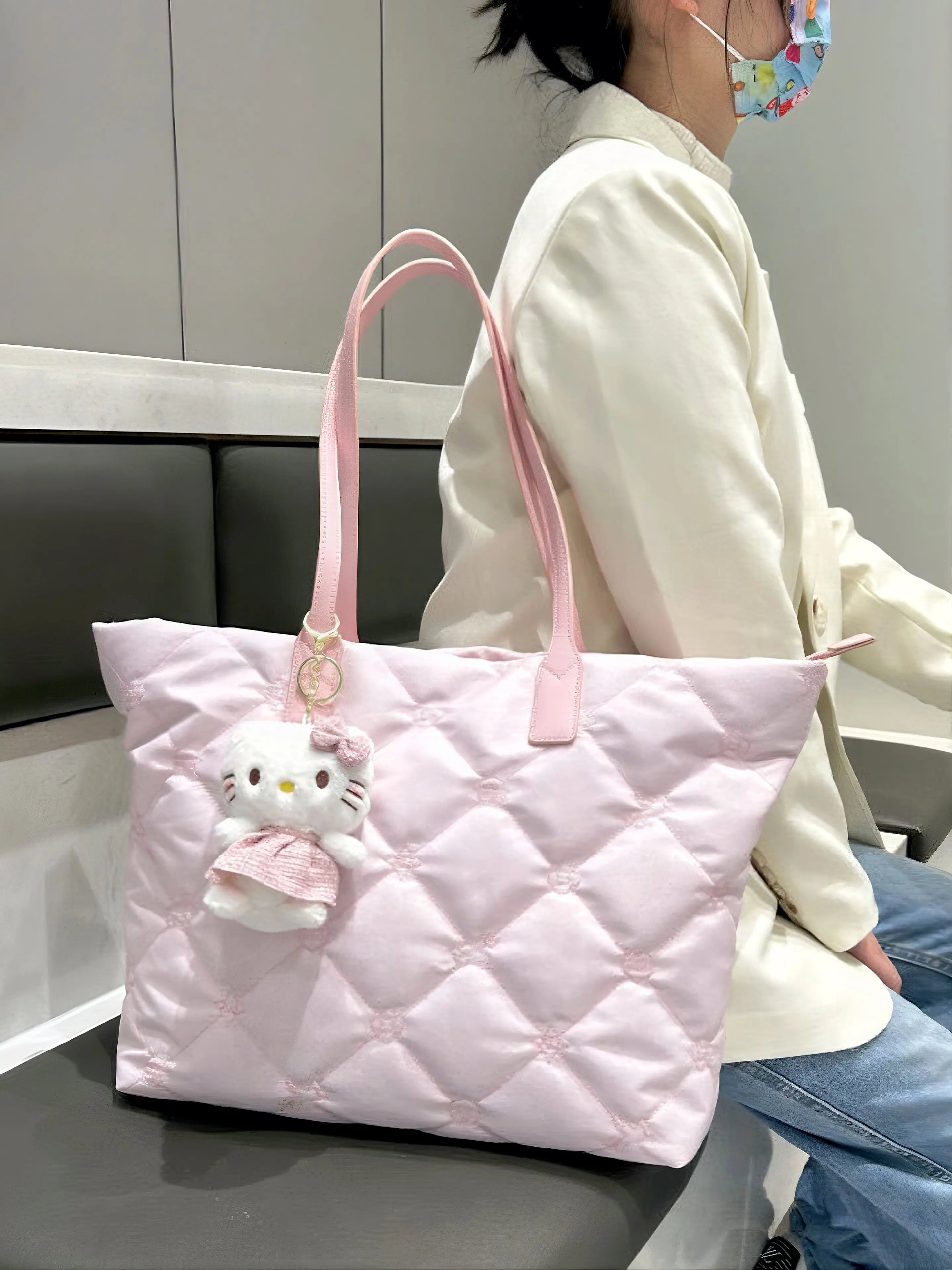 'Sweet Peach' Kawaii Soft Pink Kitty Pendant Hand Bag