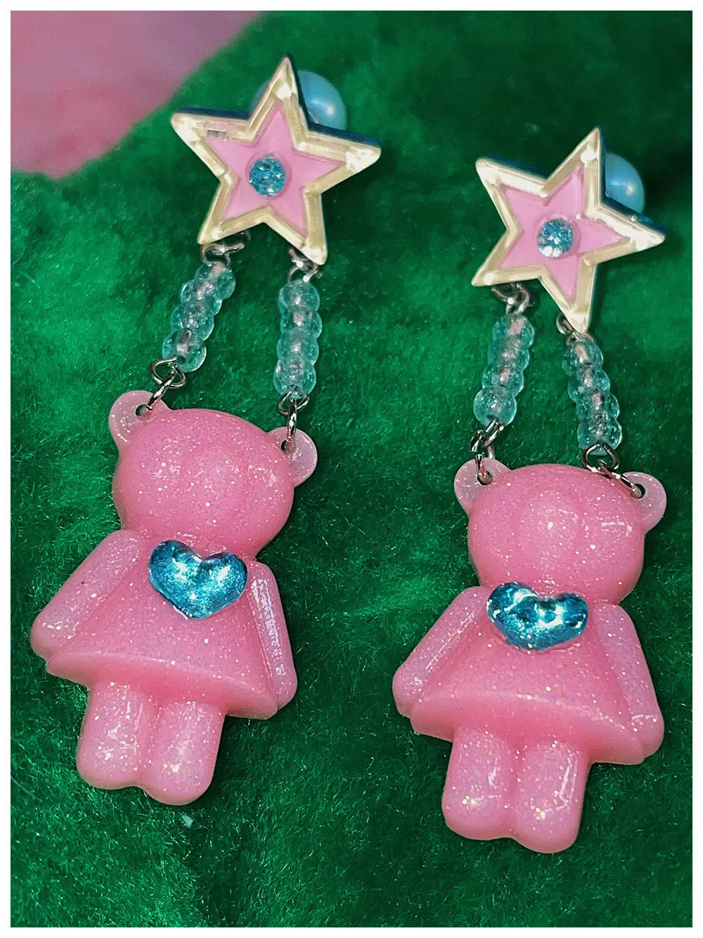 'Swinging bear' Kawaii Egirl Resin Bear Earrings