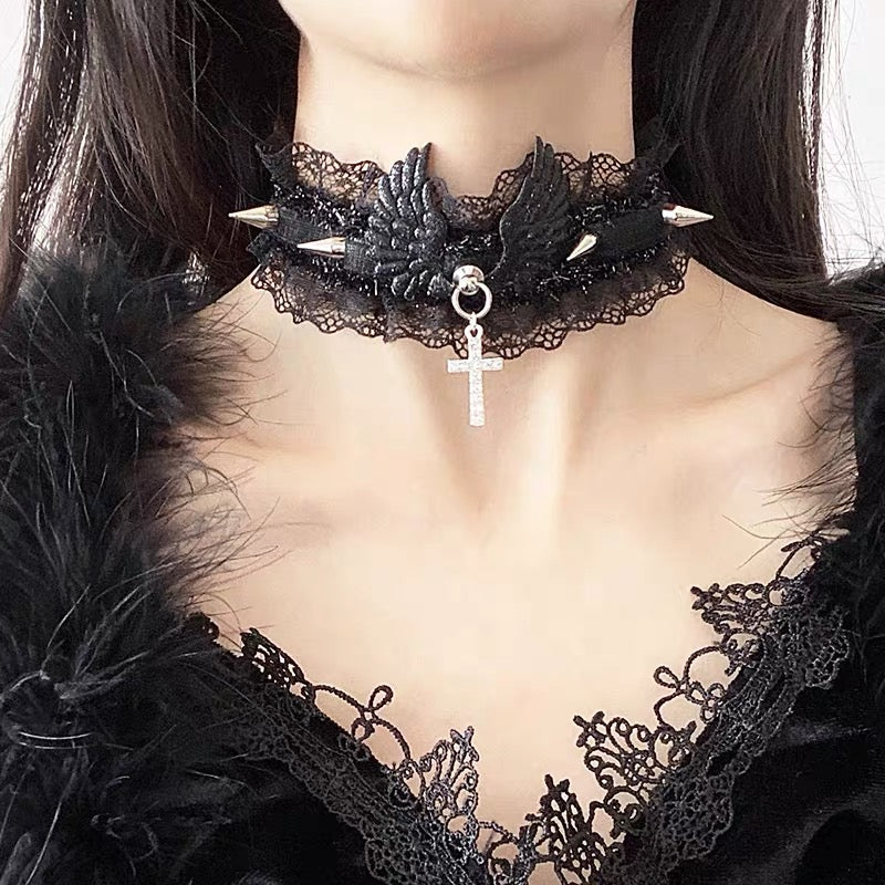 'Tamed' Goth Rivet Cross Leash & Choker