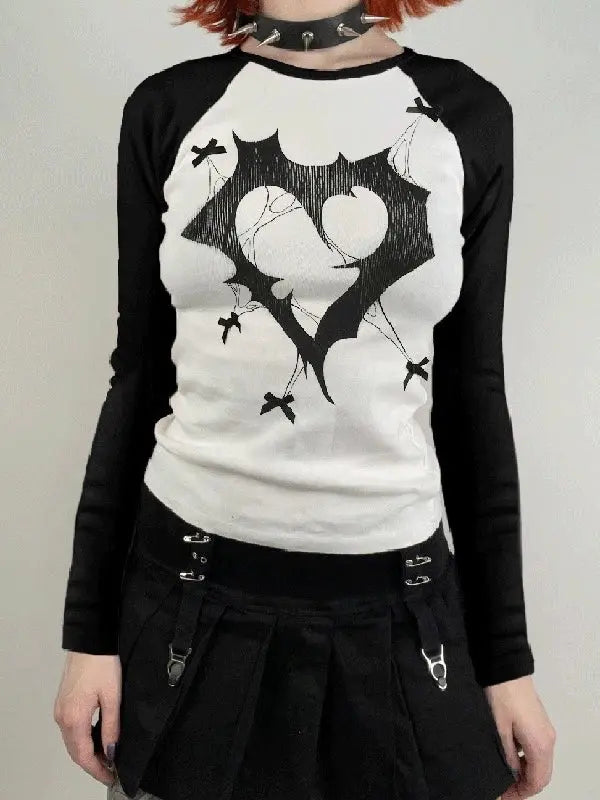 'Trapped Love' Grunge Long Sleeves Black & White Top