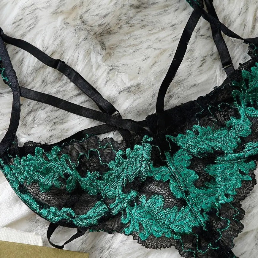 'Yuko' Exotic Embroidery Sexy Lingerie Set