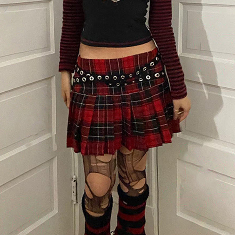 Plaid Red And Black Pleated Short Skirt