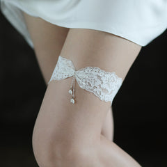 White Floral Lace Garter