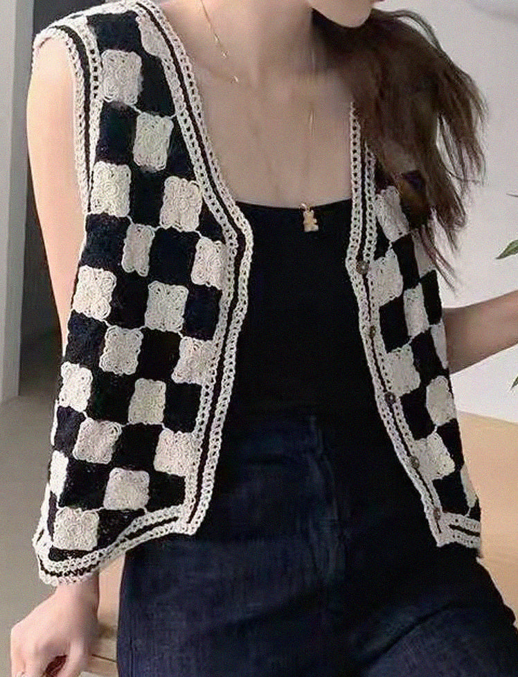 Black&White Contrasting Color Checkerboard Sweater Vest