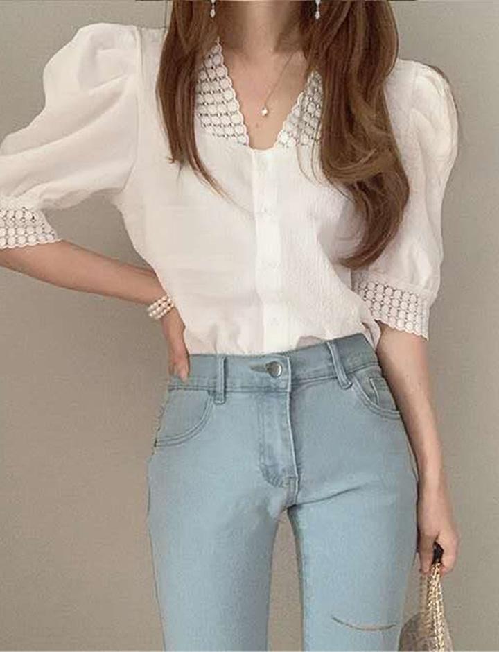 Vintage V-neck Peated Puff Sleeve Lace Shirt