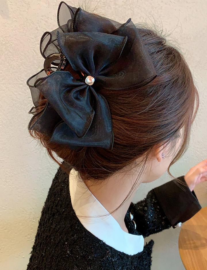 Black Mesh Lace Bow Grab Clip