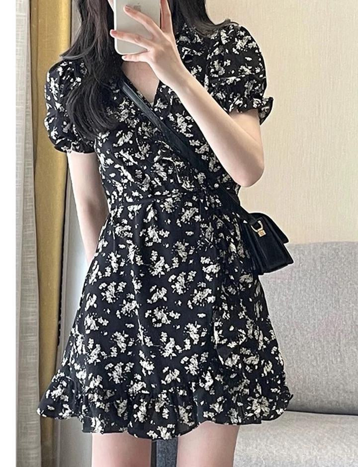 Black Sweet Desire Floral Puff Sleeve Waist Design Dress