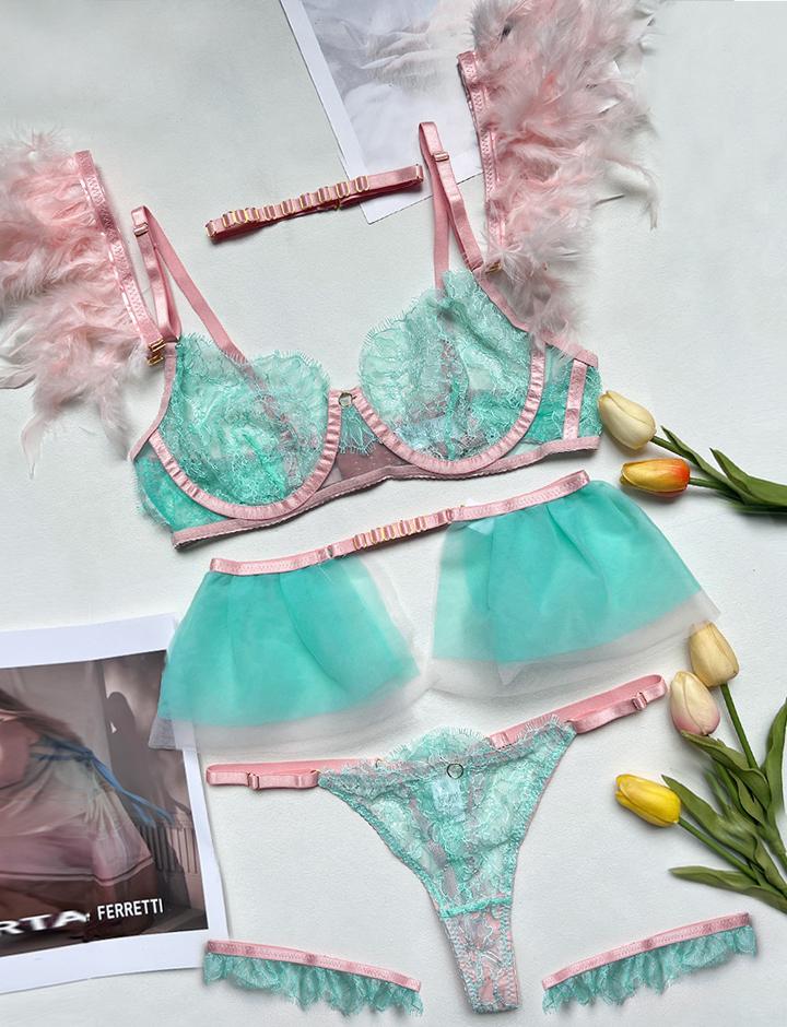 Feather Trim Lace Mesh Design Patchwork   Lingerie Set