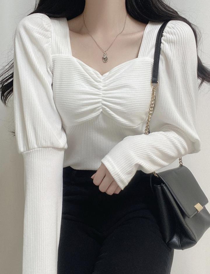 Knitted Pleated V-neck Slimming Top