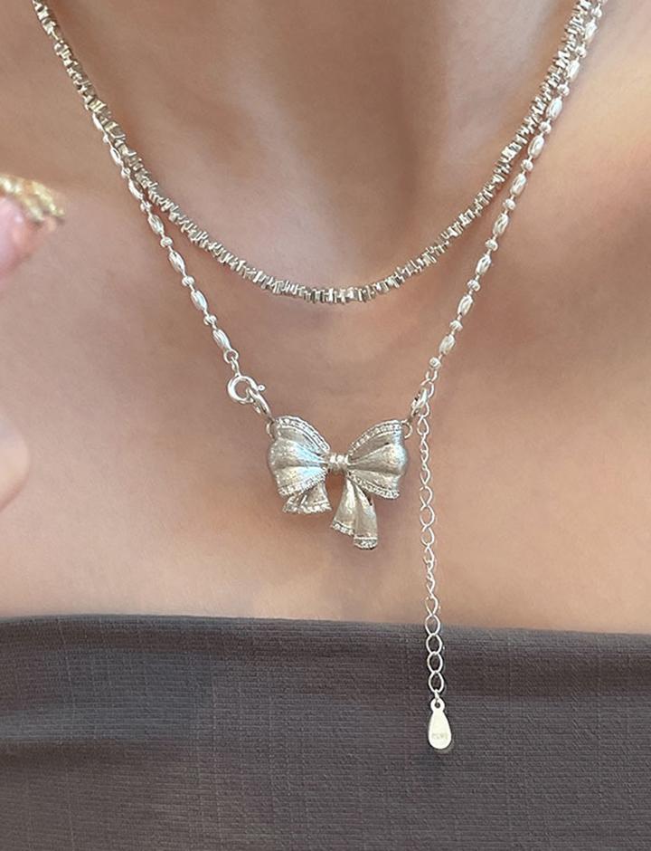 Sweet Simple Cool Bow Pendant Necklace
